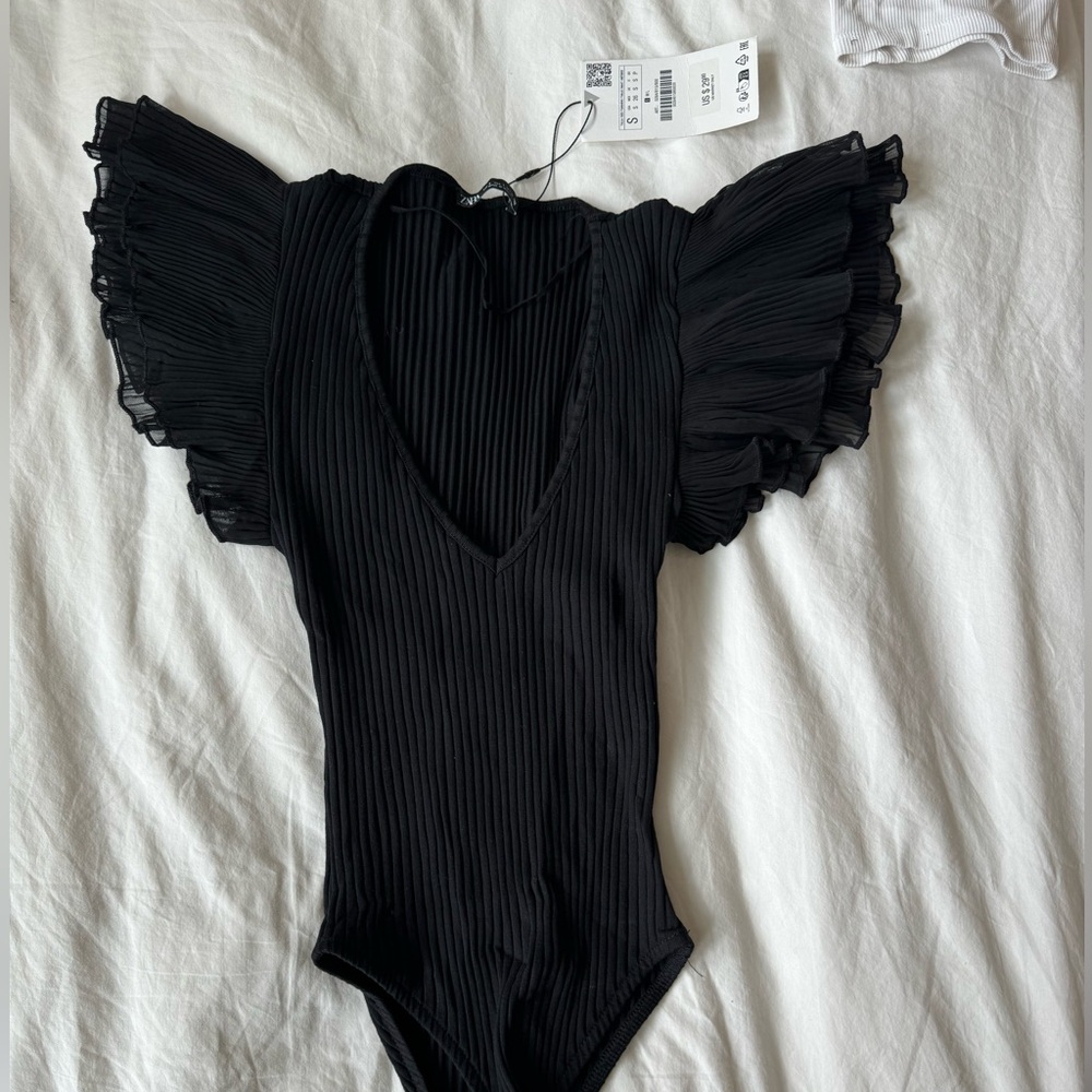 Never worn Zara body suit